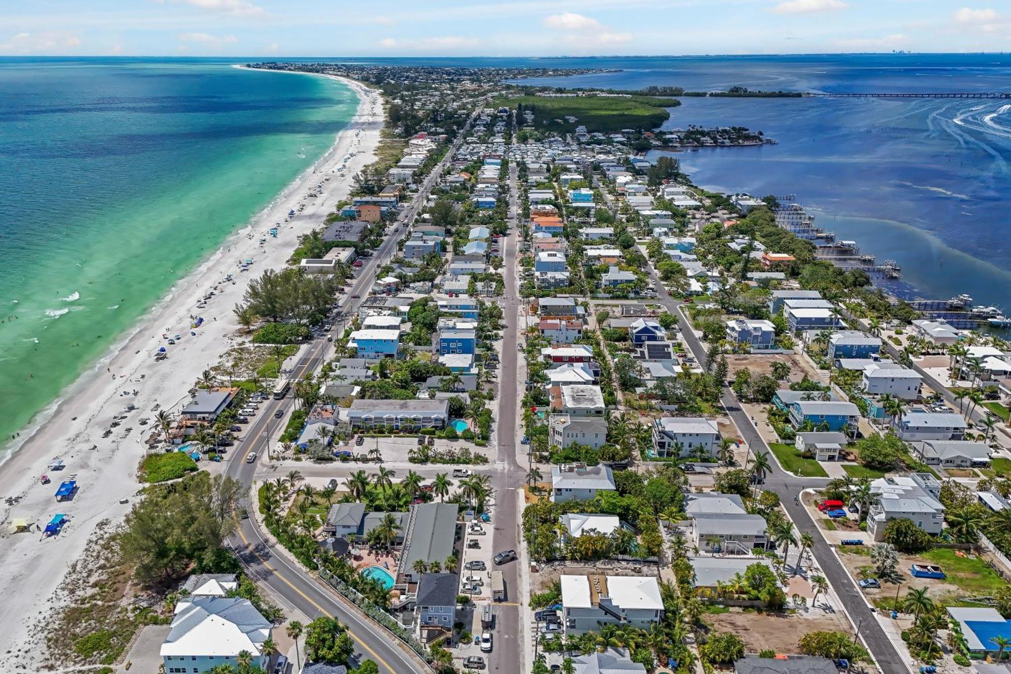 Sunset Oasis Villa Bradenton Beach Exteriör bild
